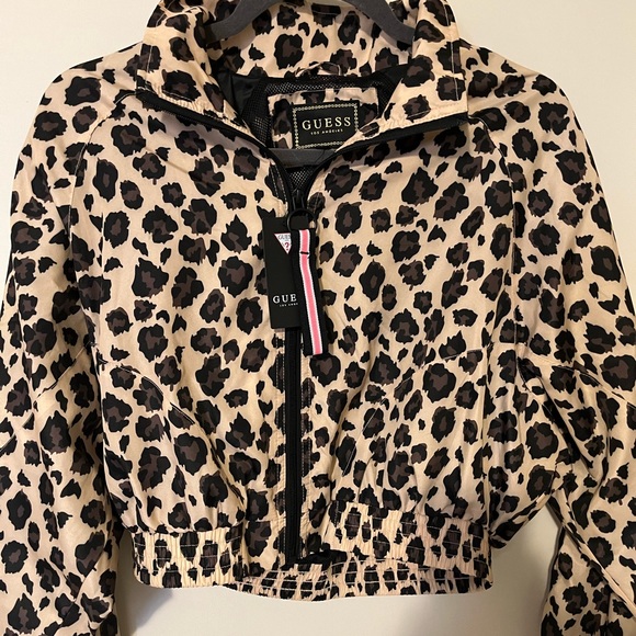 Guess Jackets & Blazers - Guess wind breaker jacket